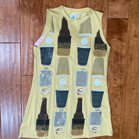 QUEEN OF SPARKLES Dresses & Skirts - NWT Size Small Queen of Sparkles Drink Tank Dress